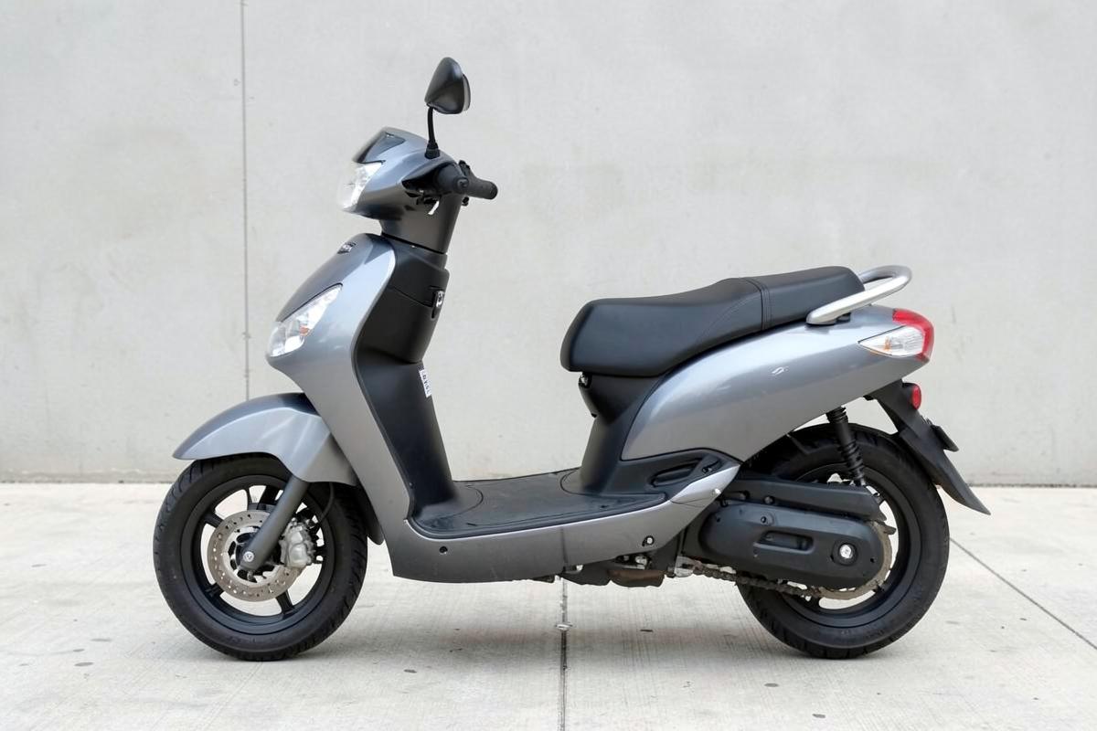Honda Dio scooter